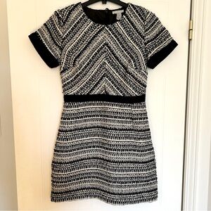 Mini Tweed Short Sleeves Black/White/Gold Cocktail Dress H&M
